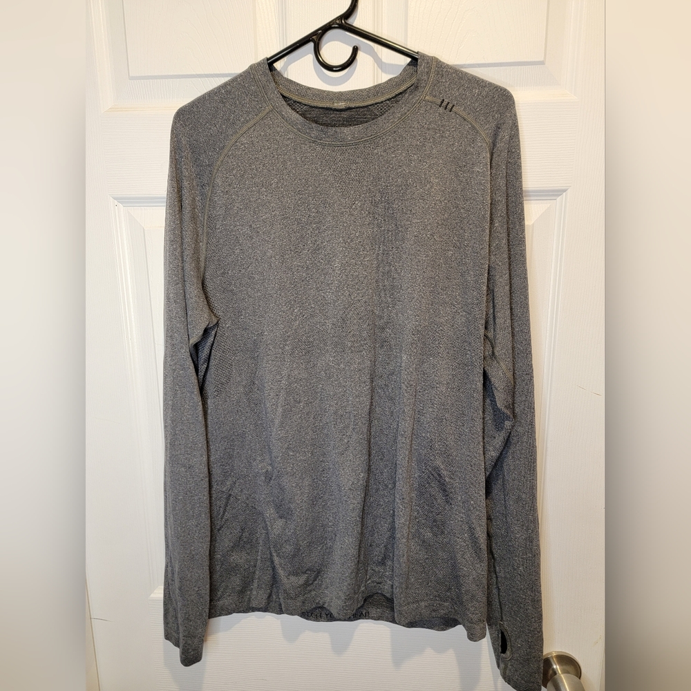 Lululemon metal vent tech long sleeve shirt